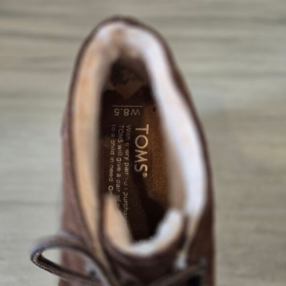 NWOB TOMS Desert Wedge Suede Lace-Up Ankle Boots, Sherpa Lined, Sz 8.5 - Picture 4 of 6
